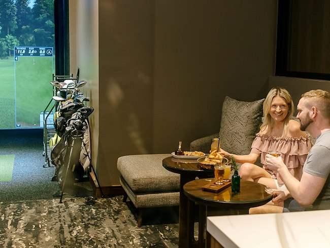 Celebrate your group event in a private Topgolf Swing Suite.